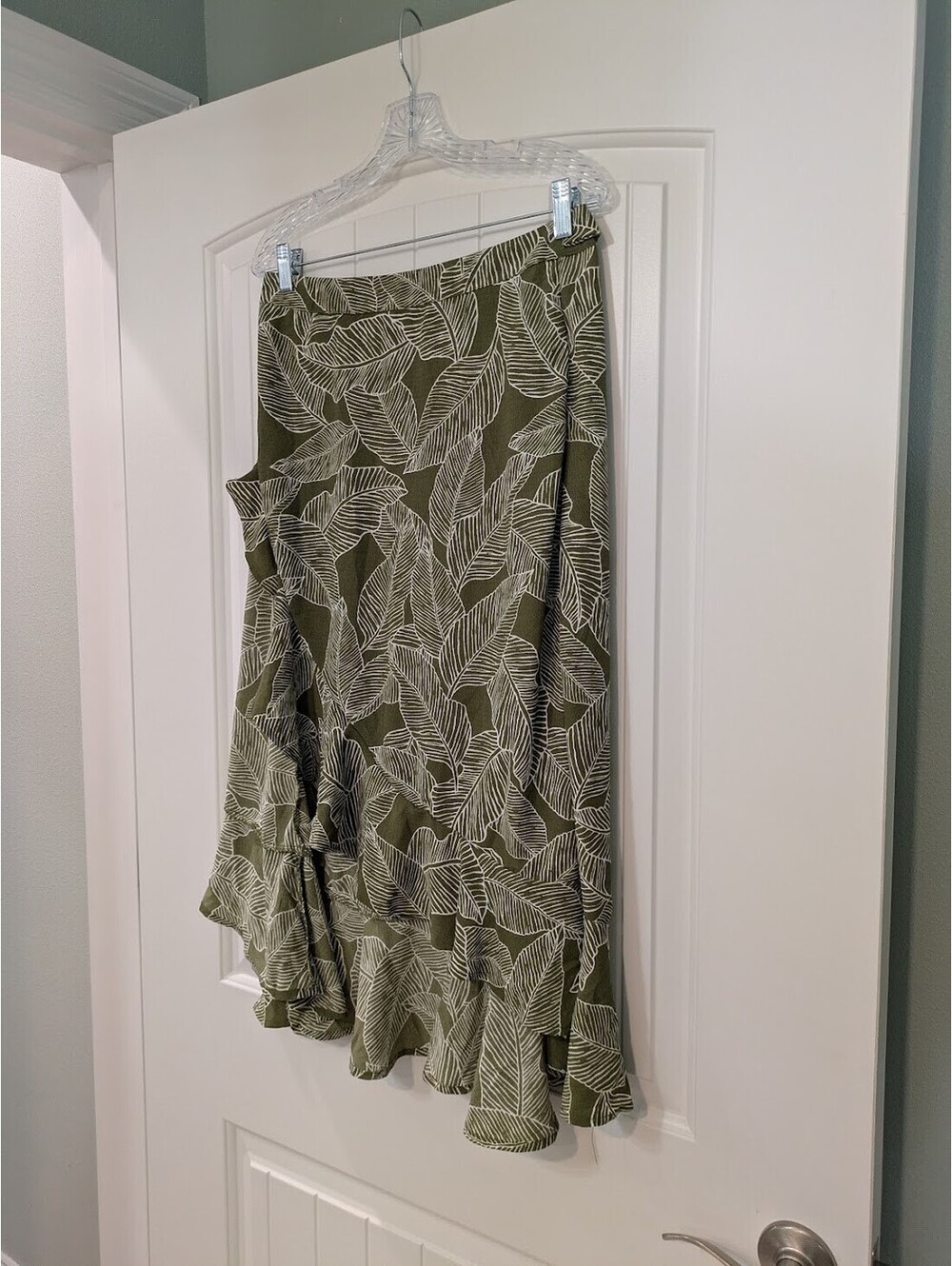 Blu Pepper Green Floral Wrap Skirt Large - Picture 2 of 6